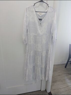 Tanoa Brand - White Midi Dress